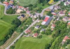 Letecké snímky obce Jesenec 2021